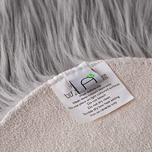 Ashler Faux Fur Rug (3' (Round) / C-grey)