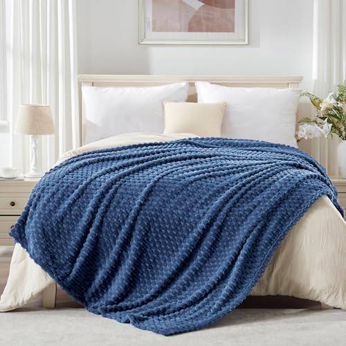 Blue Soft Fleece Queen Blanket Cozy Throw for Bed (Dark Blue / Queen)