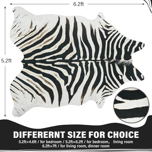 Western Faux Zebra Rug (5'2" X 6'3" (Irregular) / Black and White)