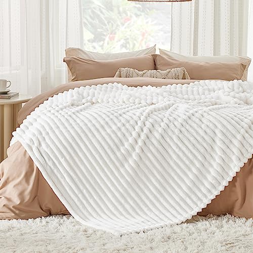 Soft Cozy King Size Fleece Blankets for Bed Off White 108"x90" (Off White / King)