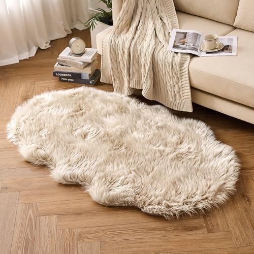 Fluffy Area Rug 3x5 ft Faux Fur Sheepskin Rug for Bedroom Beige (3' x 5' (Sheepskin) / Beige)