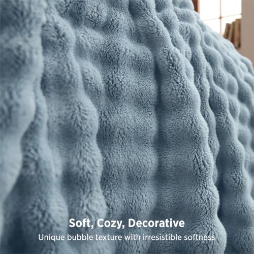 Cloud Bubble Blue Throw Blanket for Couch (03 Celestial Blue / Throw (50" X 60"))