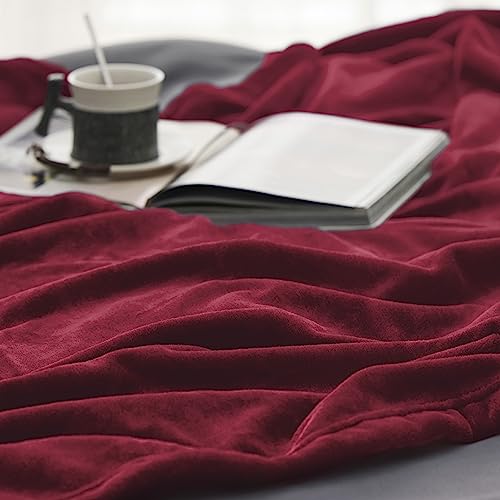 GentleSoft Fleece Throw XL Blanket Red (Red / Throw XL (50" X 70"))