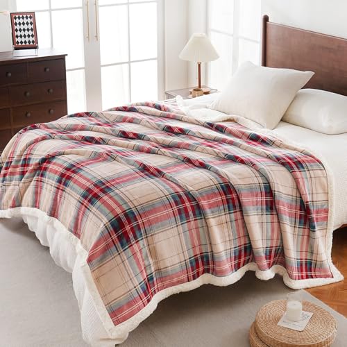 Sherpa Fleece Throw Blanket 60" x 80" Reversible Plush Fluffy Large Big Blanket Lattice Flannel Blankets for All Season Use (Chrismas Red / 60"*80")