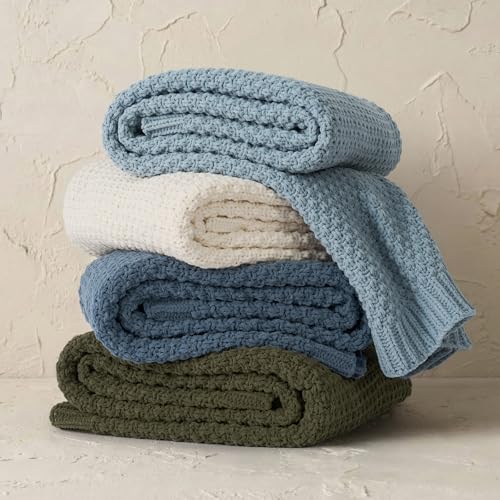HOME Chunky Chenille Knit Throw Blanket (Chambray Blue / 60" X 80")