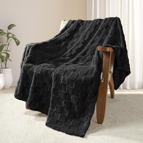 3D Checkered Fleece Throw Blanket for Couch (Black / Throw (50"x60"))