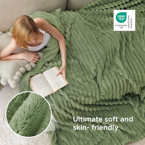 Soft Queen Size Blanket for BedReseda Green 90"x90" (Reseda / Queen)