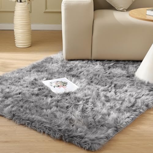 Light Grey Furry Washable Sheepskin Fur Area Rugs for Living Room Faux Fluffy Fur Rug for Bedroom Nursery Rug 4x6 Rectangle Rugs (4' x 6' (Rectangular) / Silver Grey)