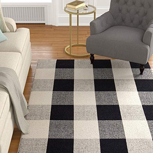 Buffalo Plaid Outdoor Rug (2'4" x 3'7" (Rectangular) / Black and White Plaid)