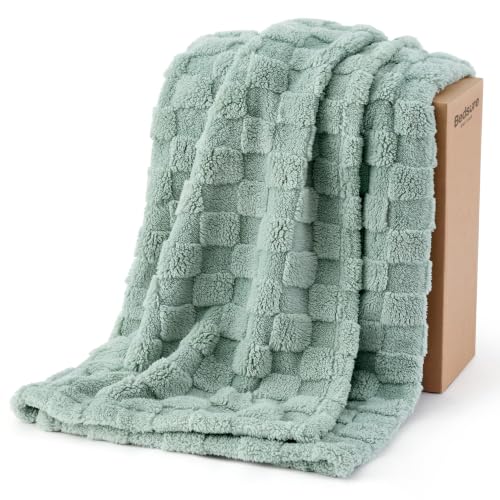 Checkered Fleece Throw Blanket (01 Sage Green / Throw (50" X 60"))