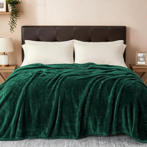 Fuzzy Plush Fleece Bed Blanket Twin XL Size (Forest Green / 90x66 IN)