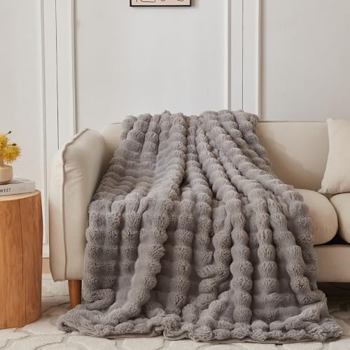 Soft Bubble Faux Fur Throw Blanket (Grey / 60“x80”)