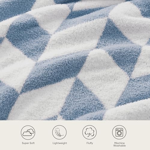 Twin Size Blue Blankets for Bed (Chevron Blue / Twin (60"x80"))