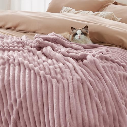 Soft Pink Throw Blanket for Couch Decor Gifts 50"x70" (Pink / Throw XL)