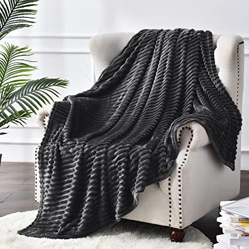 3D Ribbed Jacquard Black Full Size Blankes for Bed (Black / Full(84"x90"))