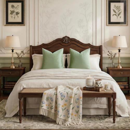 Sage Green Velvet Throw Pillow Covers 18x18 Pack of 2 (Sage Green / 18" x 18" (Pack of 2))