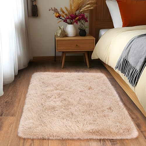 Small Area Rug (3' x 2' (Rectangular) / Camel)