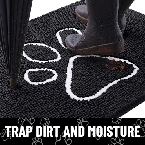 Dog Door Mat for Muddy Paws (30"X20" / Black and White)