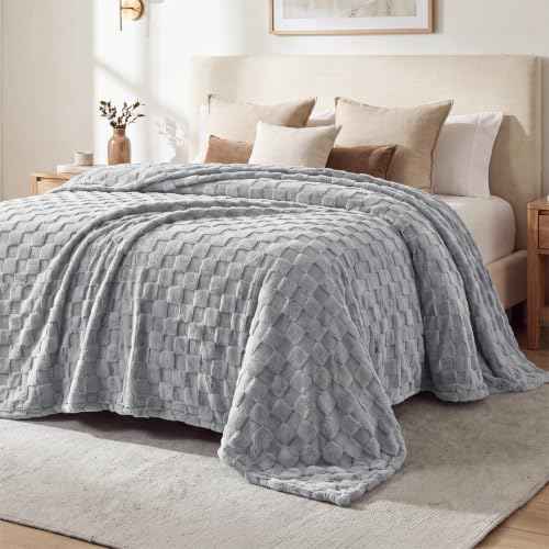 Checkered Soft Cozy King Size Blankets for Bed (Silver Grey / King (108" X 90"))