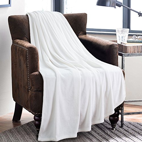 GentleSoft Fleece Blanket Twin Size White (04 - White / Twin (60" X 80"))