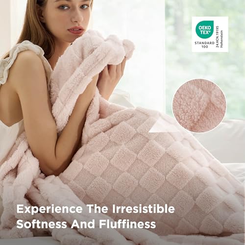 Checkered Fleece Throw Blankets for Bed (Light Pink / Throw XL (50" X 70"))