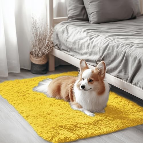 2x3 Machine Washable Small Bedside Rug (2x3 Ft / Yellow)