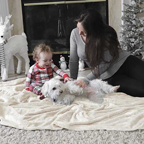 GentleSoft Fleece Blanket California King (01 - Cream / California King (102" X 96"))