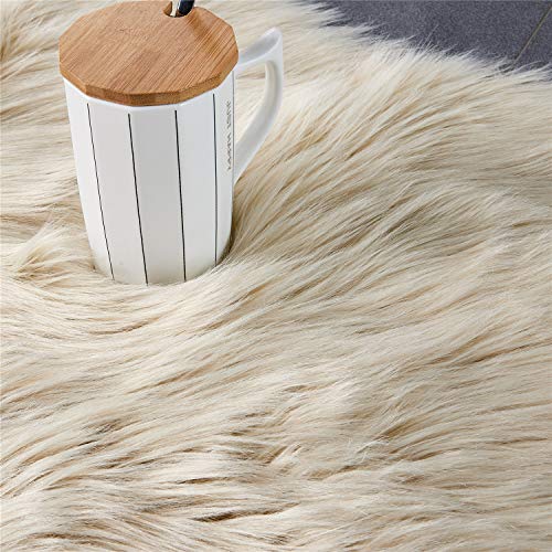 Ultra Soft Fluffy (Beige / 2' x 6' (Sheepskin))