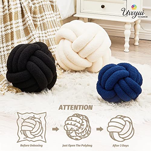 Knot Pillow Ball (Ivory / Large (Pack of 1))