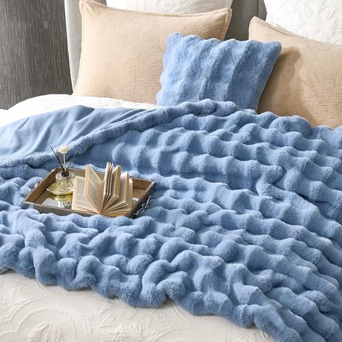 Faux Fur Bubble Throw for Couch (Misty Blue / Twin(60" x 80"))