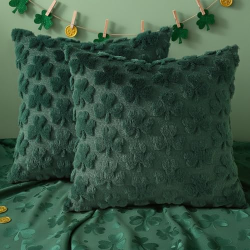 Faux Fur Throw Shamrock Green Pillow Covers 20X20 Set of 2 (20" x 20" (Pack of 2) / Shamrock Green)