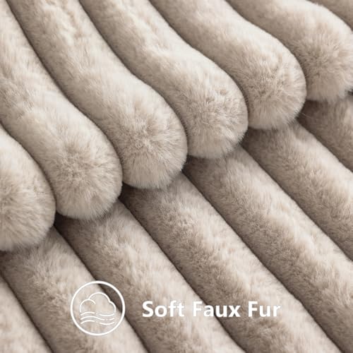 Fall Faux Fur Throw Pillow Covers 20x20 Set of 2 Tan (Tan / 20" x 20" (Pack of 2))