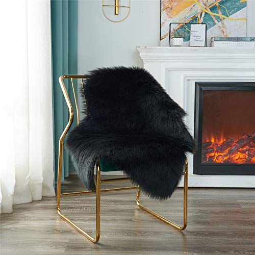 Ultra Soft Fluffy Shaggy Area Rug Faux Fur Rug Chair Cover Seat Pad Fuzzy Area Rug for Bedroom Floor Sofa Living Room (Black / 2' x 3' (Sheepskin))
