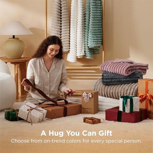 Soft Beige Throw Blanket for Couch Decor Gifts 50"x70" (Beige / Throw XL)