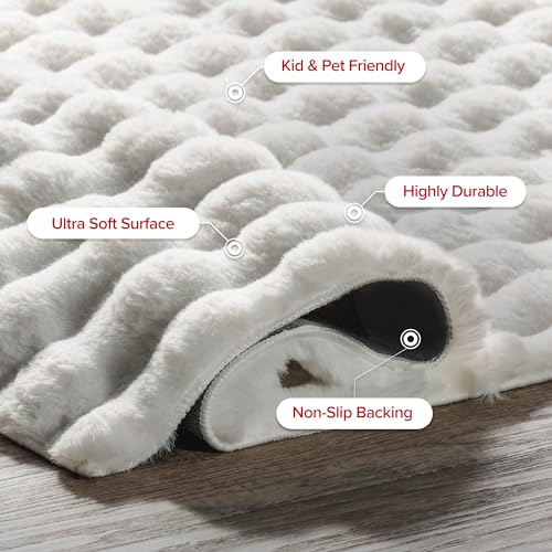 Jeni Off White Checkered Washable Area Rug (Jeni Off White / 2' x 3' (Rectangular))