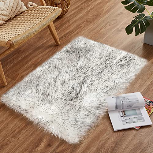 Faux Sheepskin Fur Rug Fluffy Fuzzy Furry Rug for Bedroom Dorm 2x3 Bedside White with Grey Tips Living Room Decor Small Plush Carpet Shaggy Washable Rectangle (2' x 3' (Rectangular) / White and Grey Tips)