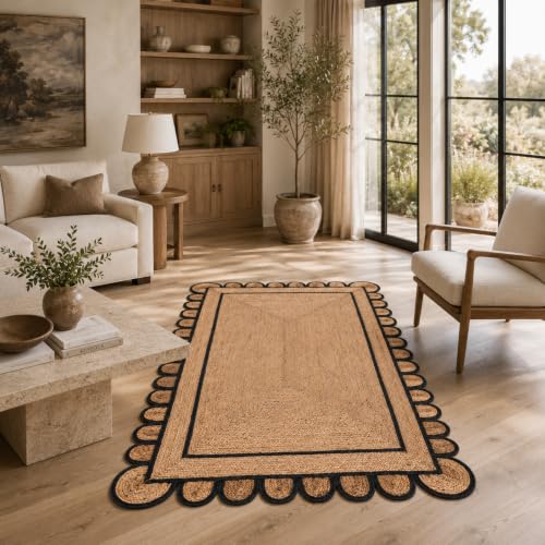 Scalloped Natural Jute Area Rug (Black / 5' x 8' (Rectangular))