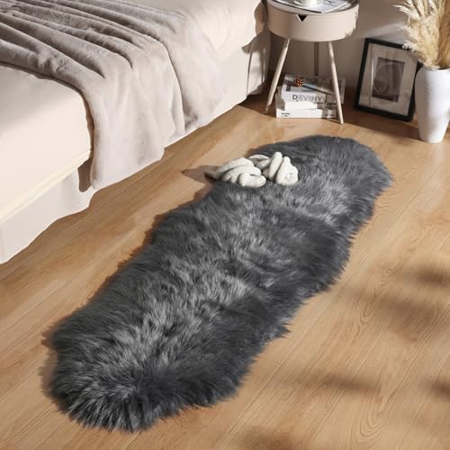 Ashler Faux Fur Rug (2' x 6' (Irregular) / C-dark Grey)