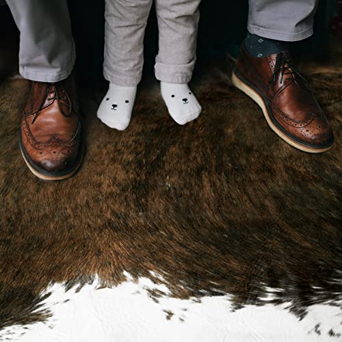 Faux Cowhide Rug (4'7" X 5'2" (Irregular) / Saddle Brown)