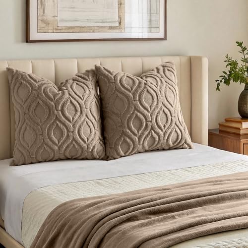 Faux Fur Soft Light Brown Throw Pillow Covers 26x26 Set of 2 (26" x 26" (Pack of 2) / Light Brown)