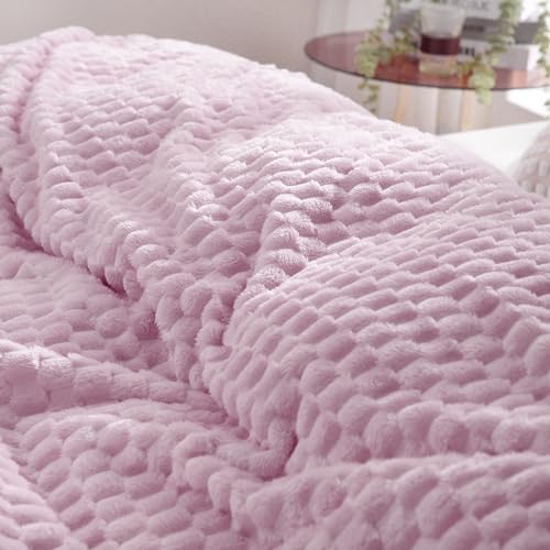 Light Purple Throw Blanket 60"×80" Fuzzy 3D Jacquard Decorative (Light Purple / 60"×80”)