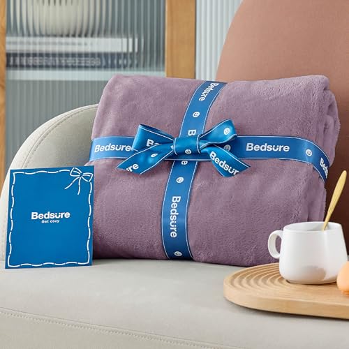 GentleSoft Fleece Throw Blanket for Couch Lavender (Lavender / Throw (50" X 60"))