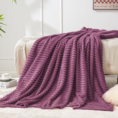 3D Ribbed Jacquard Plum Fleece Twin Blanket for Couch (Plum / Twin(60"x80"))