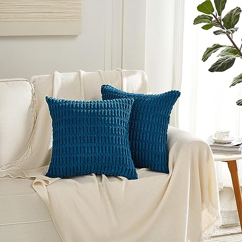 4 Packs Decorative Throw Pillow Covers for Living Room Couch Bed (18" x 18" (Pack of 4) / Teal)