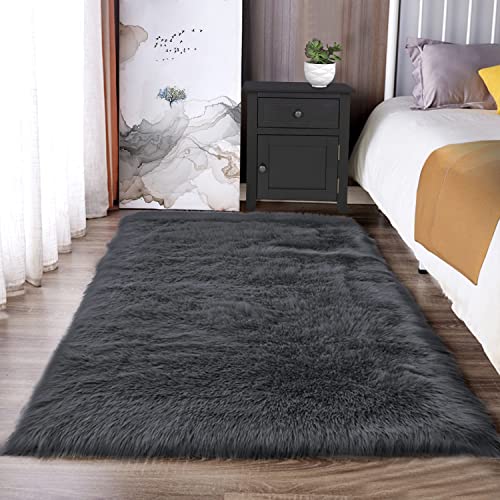 Dark Grey Fur 3x5 Area Shaggy Bedside Faux Sheepskin Rug for Bedroom Washable Furry Rugs Fuzzy Rug for Living Room Sofa Cushion Luxury Home Decor (3' x 5' (Rectangular) / Dark Grey)