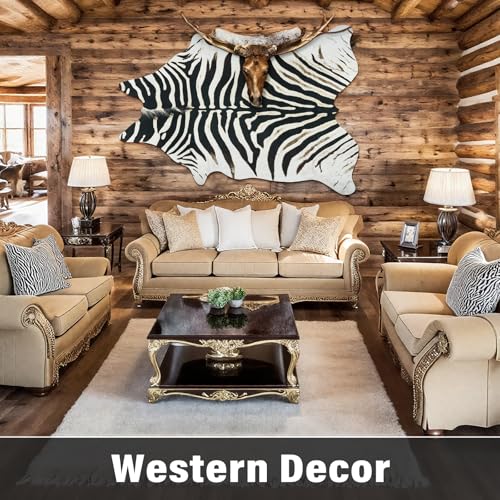 Western Faux Zebra Rug (5'2" X 6'3" (Irregular) / Black and White)