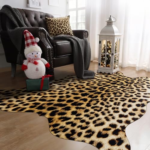 Western Faux Leopard Rug (6'3" x 5'2" (6.2"×5.2 ft) / Black and Gold)