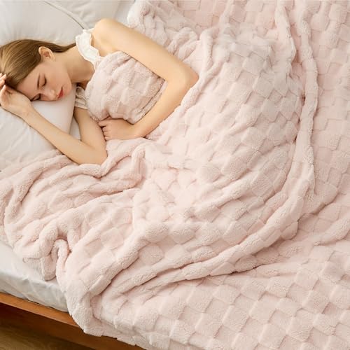 Checkered Soft Cozy Queen Blanket for Bed (Light Pink / Queen (90" X 90"))