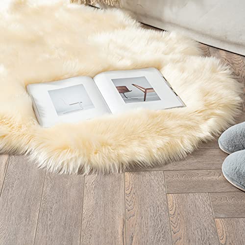 Fluffy Area Rug 3x5 ft Faux Fur Sheepskin Rug Light Yellow (3' x 5' (Sheepskin) / Light Yellow)