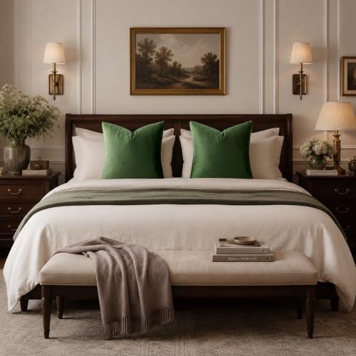 Olive Green Velvet Throw Pillow Covers 18x18 Pack of 2 (Olive Green / 18" x 18" (Pack of 2))